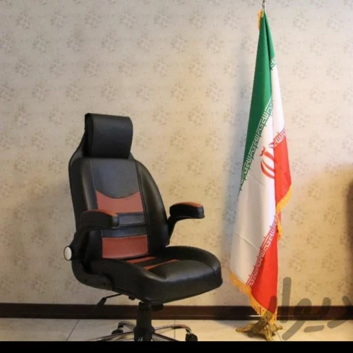 صندلی مزدایی اداری ارسال رایگان نمیباشد