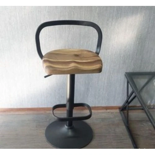 صندلی اپنی جکدار کف چوب