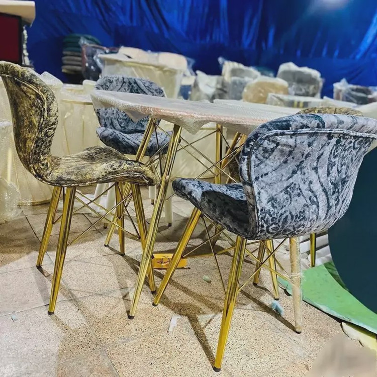 ست میز نهارخوری4 نفره پایه فلزی فورتیک مدل سودا